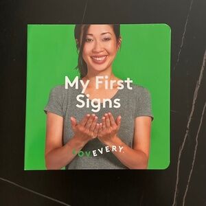 Lovevery My first signs book